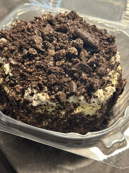 Oreo Cookies and Cream Cheesecake